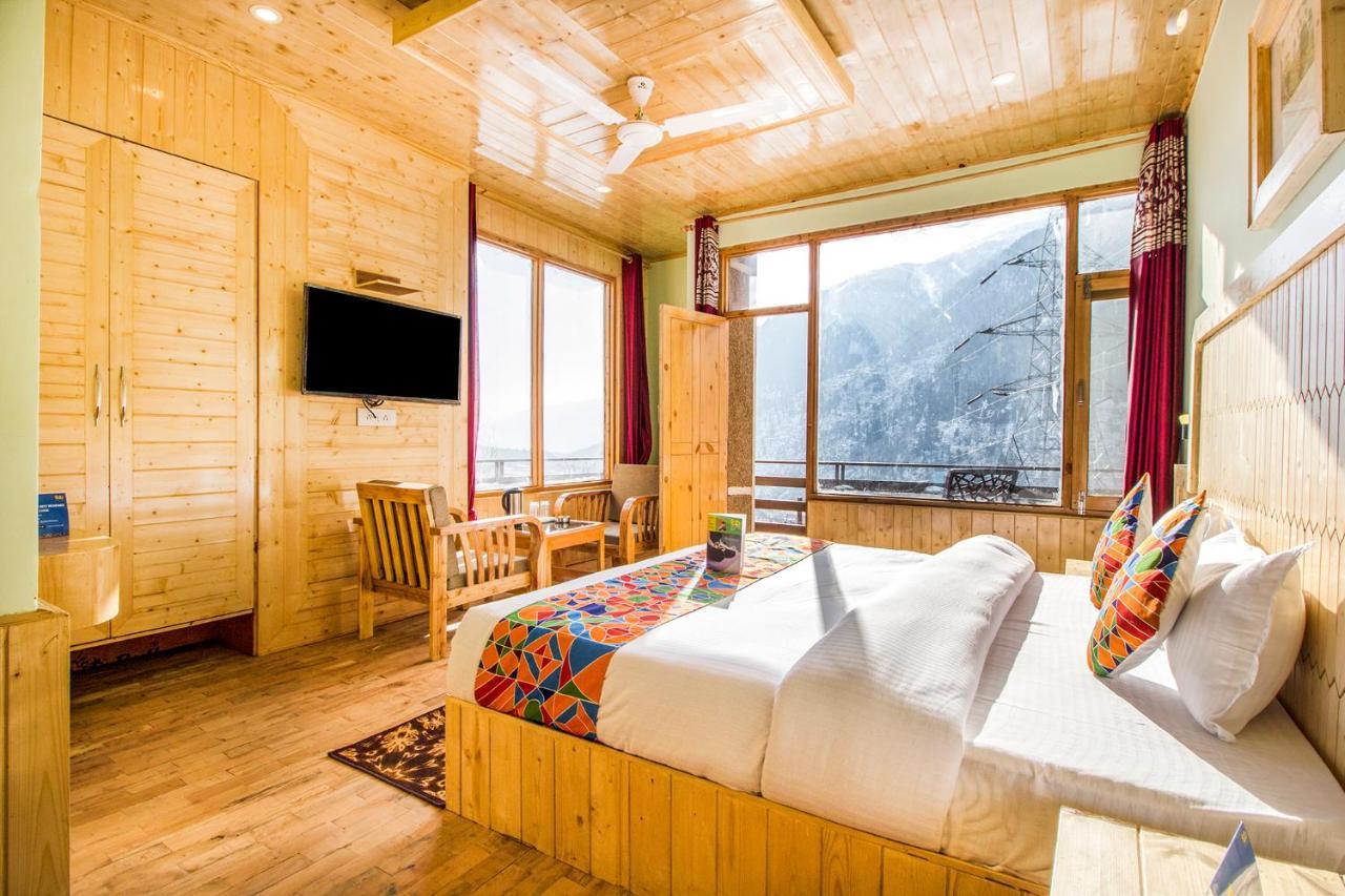 Fabexpress Shami Naggar Road Hotel 3*